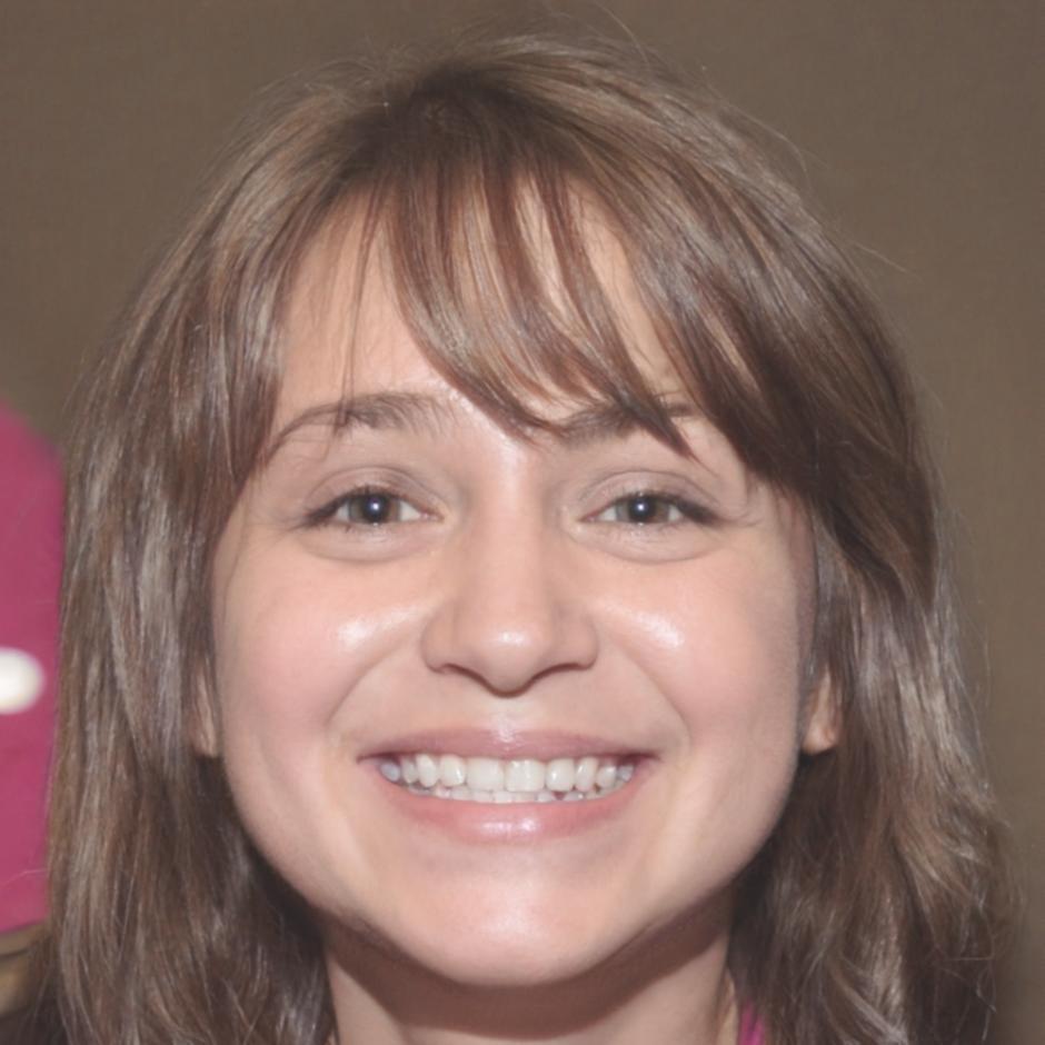 Dr. Camille Rousseau, experte en psychologie du travail